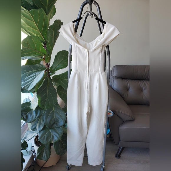 CLEARANCE: Zara Elegant Cream Jumpsuit - Picture 2 of 5
